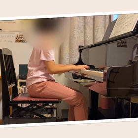   小学生の生徒さん、ペダルの魔法で曲が変身⁉️の画像