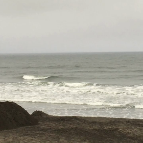 8月12日千葉北、東浪見の朝の波の画像