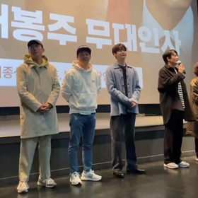 舞台挨拶の画像