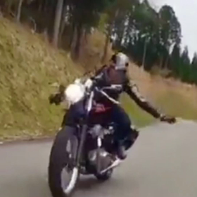 ツーリング動画の画像