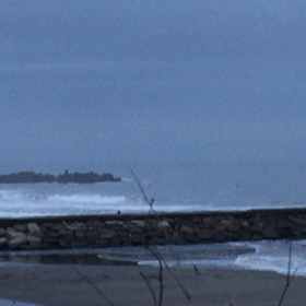 9月22日千葉北、東浪見の朝の波の画像