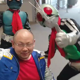 サムズアップ仮面ライダーの画像