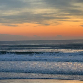 3月16日千葉北、東浪見の朝の波の画像