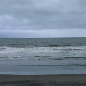 10月13日千葉北、東浪見の朝の波の画像