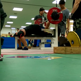 実業団ベンチの画像