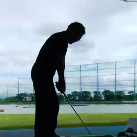 右手が下にくるフォローの画像