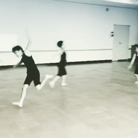 踊る楽しさとはの画像