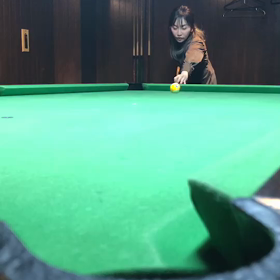 ビリヤードの画像