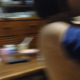 服を着る練習の画像