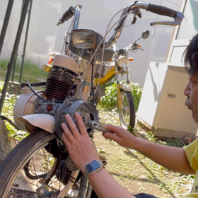 バイクいじりあるあるの画像