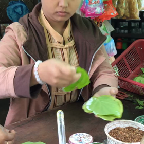 いつしかのミャンマー葉タバコの作り方の画像