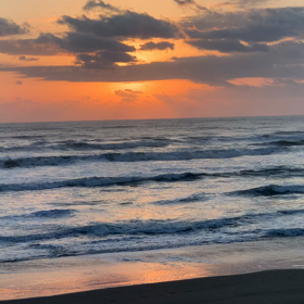 2月15日千葉北、東浪見の朝の波の画像