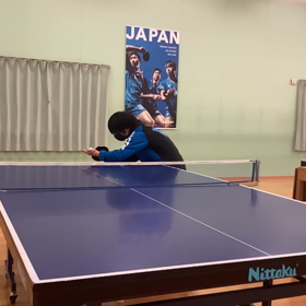 横回転サーブの画像