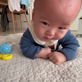 3m26d 寝返り返りの画像