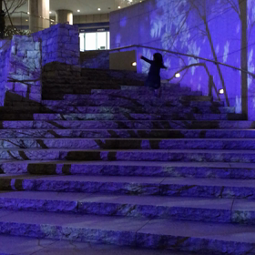 初台、オペラシティの階段の画像