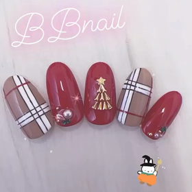 チェックネイルの画像