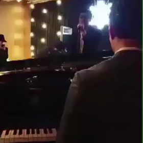 な、な、なんと、ボゴミの伴奏でヒョンシクが歌ってるの画像