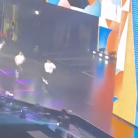 チケット発券の画像