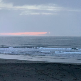 9月7日千葉北、東浪見の朝の波の画像