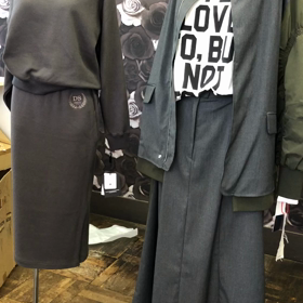 今日はやってますの画像