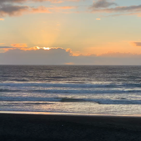 8月23日千葉北、東浪見の朝の波の 画像