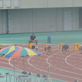 ６ 年女子100m予選⑧の画像