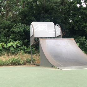 痛〜〜い！  通勤途中スケート  その1の画像