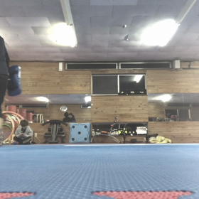 女子のミット打ち4の画像