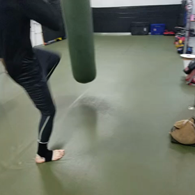 まえげりの画像