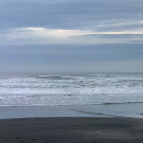 8月28日千葉北、東浪見の朝の波の画像