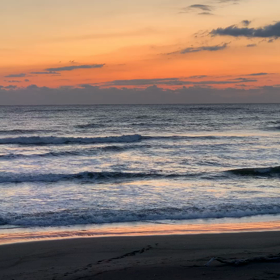 2月9日千葉北、東浪見の朝の波の画像
