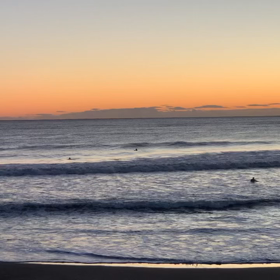 131日千葉北、東浪見の朝の波の画像