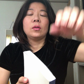 Whenever l go abroad I suffer jet mad and diarrhの画像