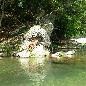 ホークの崖登りの画像