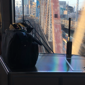 通勤電車の画像