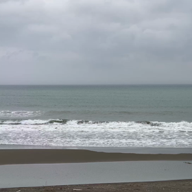 5月7日千葉北、東浪見の朝の波の画像