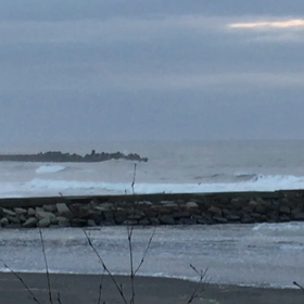 6月17日千葉北、東浪見の朝の波の画像