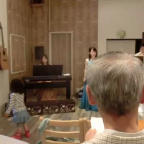 こどものためのコンサート  カフェコンサートの画像