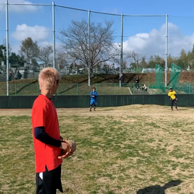 オリックス山岡選手 キャッチボールの画像