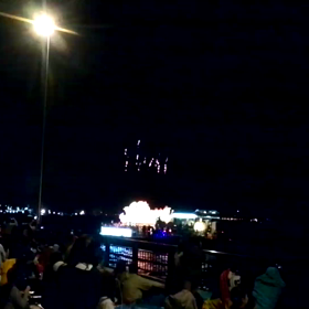 海上運行と花火大会(動画)の画像