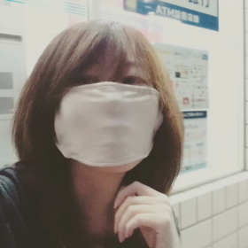 today's lailah Instagram movie ⚓ 夜中のお買い物♭‐〃☆..の画像