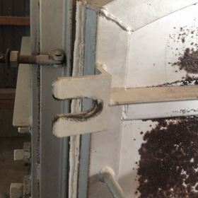 連日の窯出しの画像