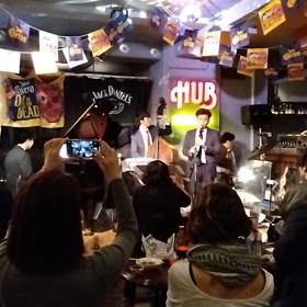 浅草の夜の画像