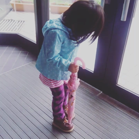 お墓参りの画像