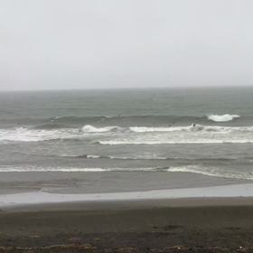 8月15日千葉北、東浪見の朝の波の画像