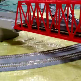 ちょっと見えてる？の画像