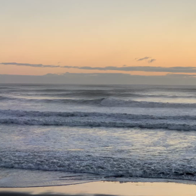 11月24日千葉北、東浪見の朝の波の画像