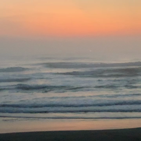 12月18日千葉北、東浪見の朝の波の画像