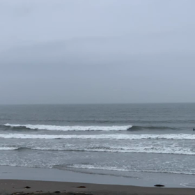 4月24日千葉北、東浪見の朝の波の画像