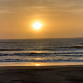 9月20日千葉北、東浪見の朝の波の画像
